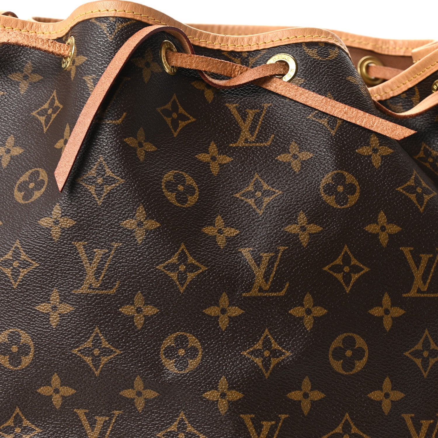 Monogram Noe