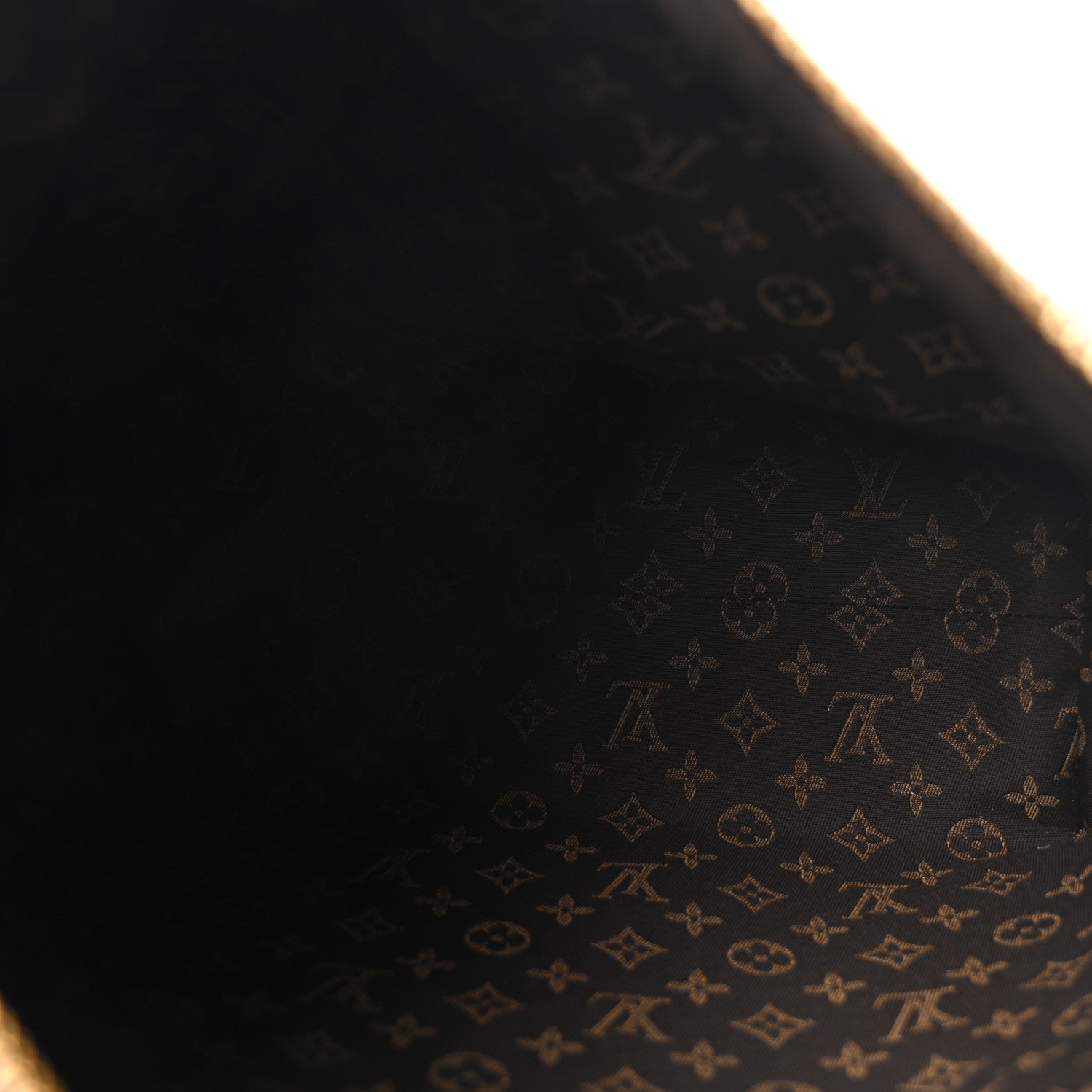 Calfskin Multipass Black