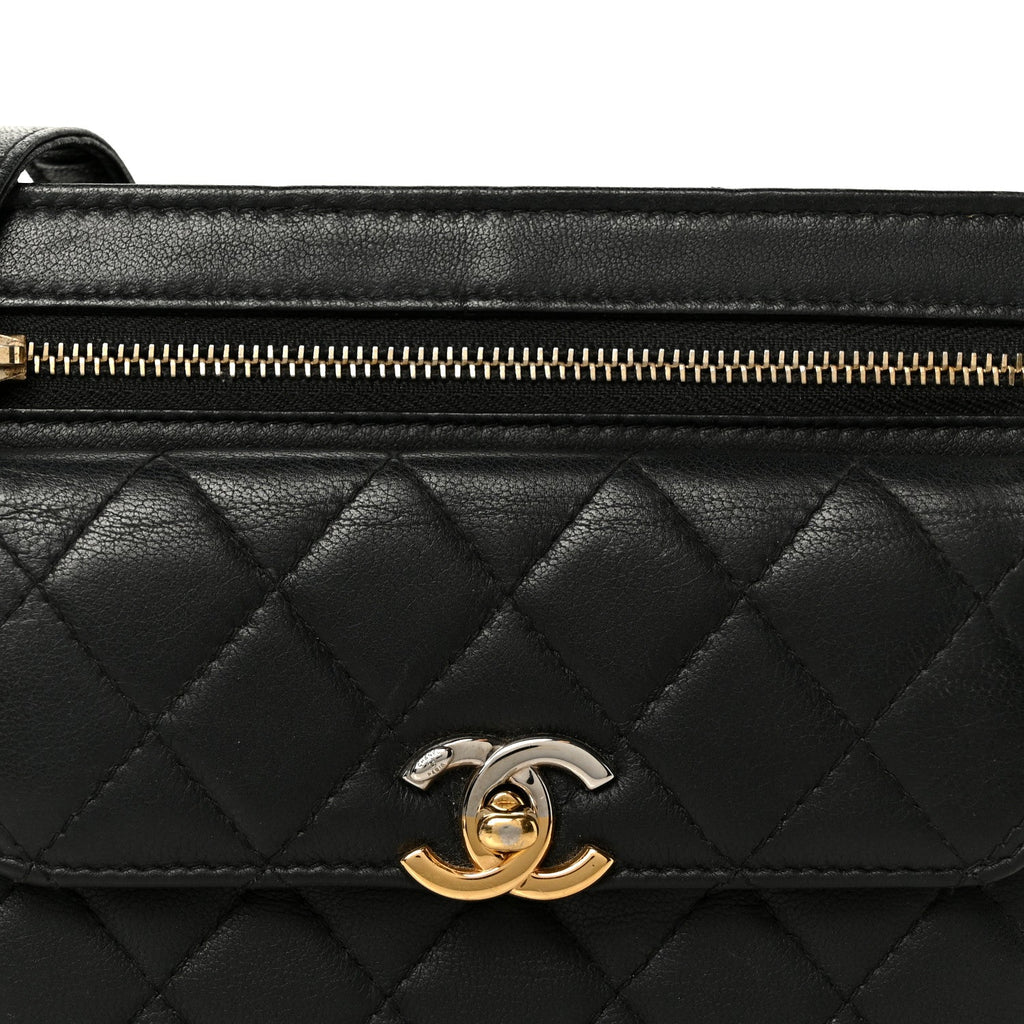 Lambskin Quilted Square Front Pocket Clutch With Chain Black