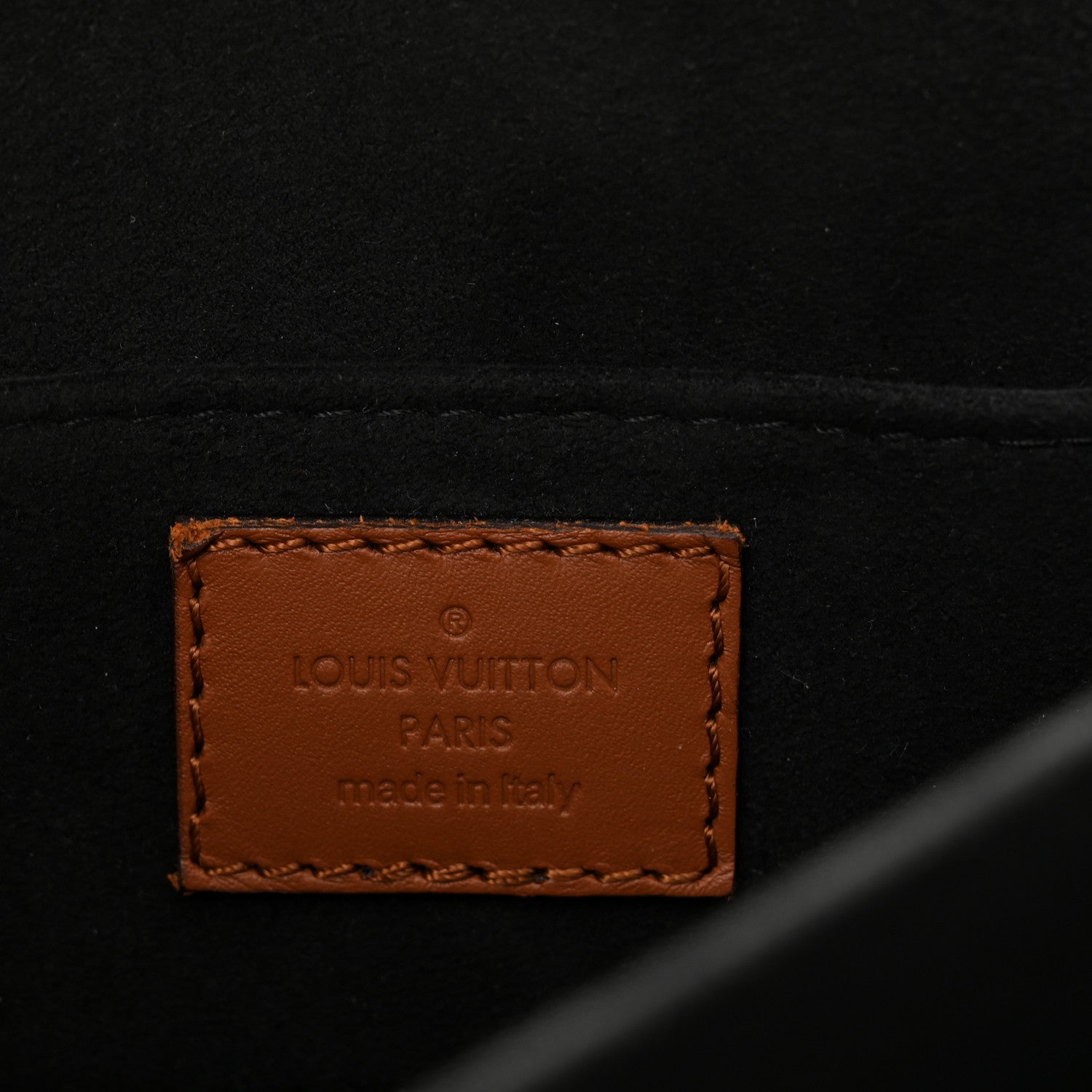 Reverse Monogram Dauphine Mini