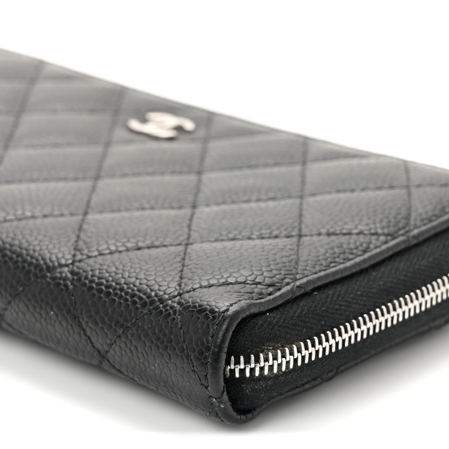 Caviar Quilted Large Gusset Zip Around Wallet Black