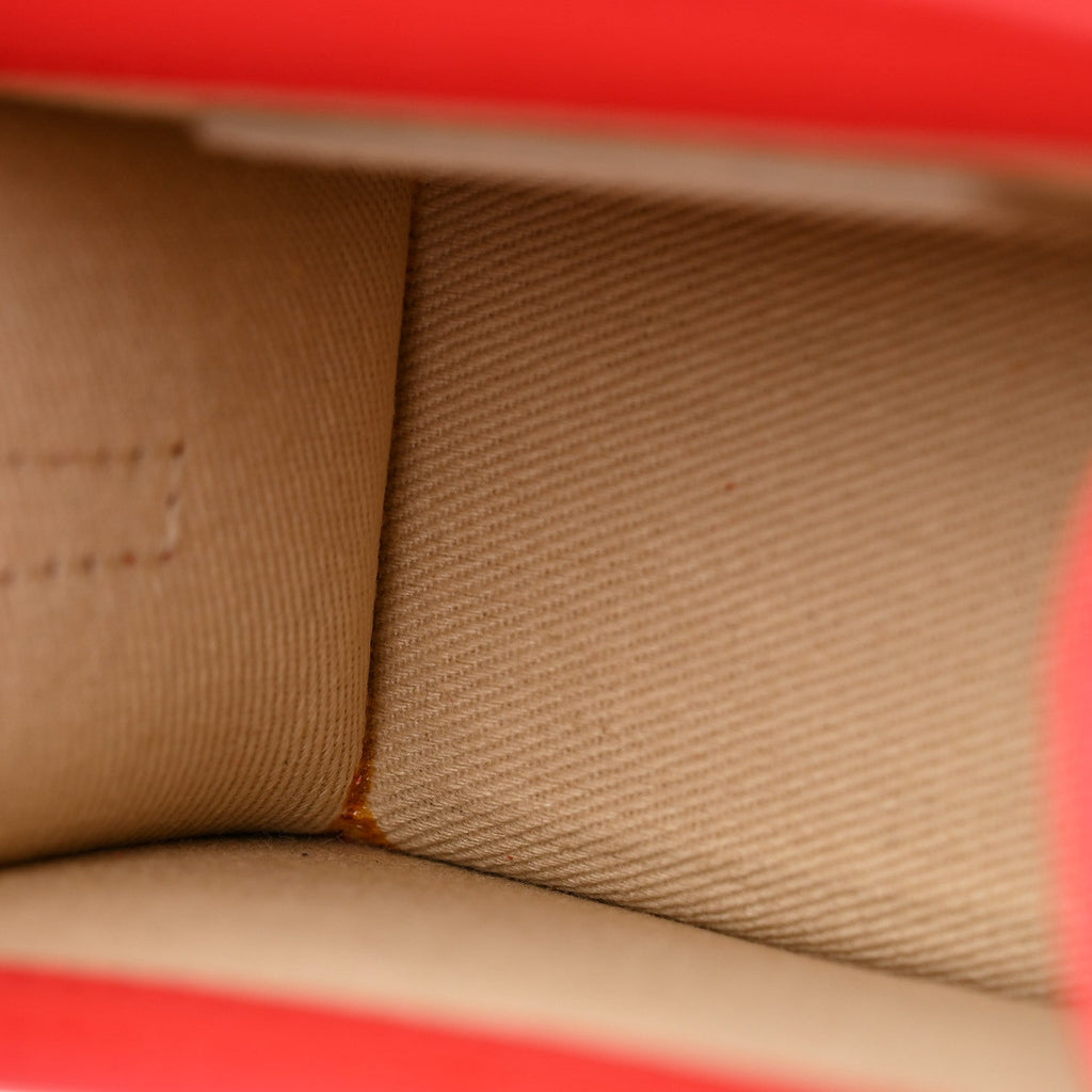 Rubberized Calfskin Le Chiquito Moyen Red