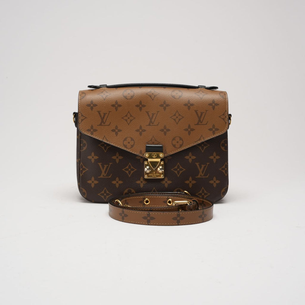 Louis Vuitton Pochette Métis Monogram Reverse Canvas 2018