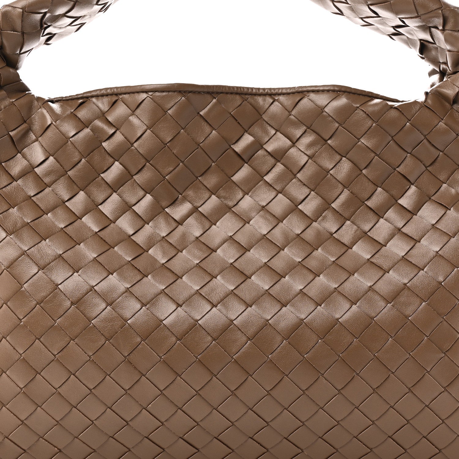 Calfskin Intrecciato Small Hop Pinecone
