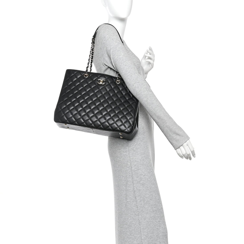Caviar Quilted Shopping Tote Black Black