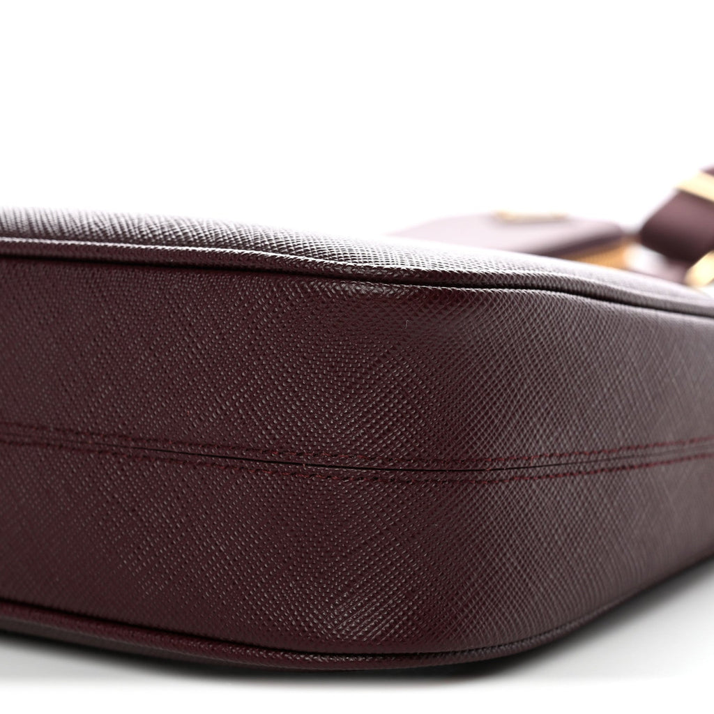 Saffiano Lux Re-Edition 2005 Shoulder Bag Bordeaux