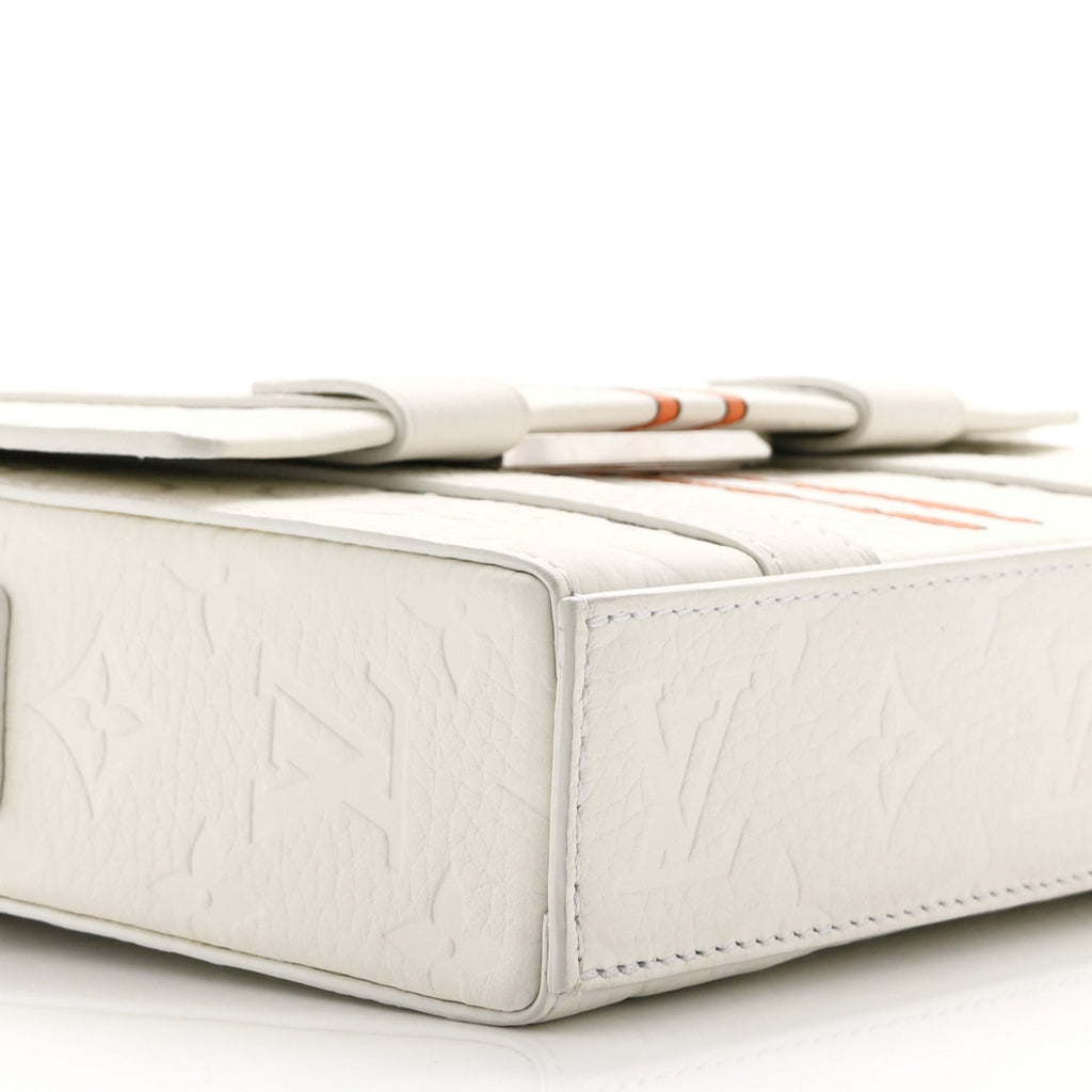 Taurillon Monogram LV Friends Soft Trunk Messenger White