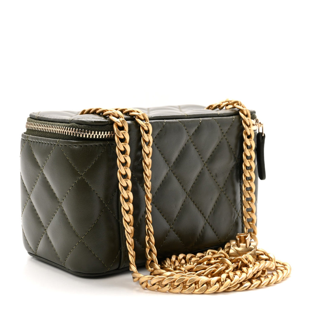 Lambskin Quilted Small Pillow Crush Vanity Case With Chain Green