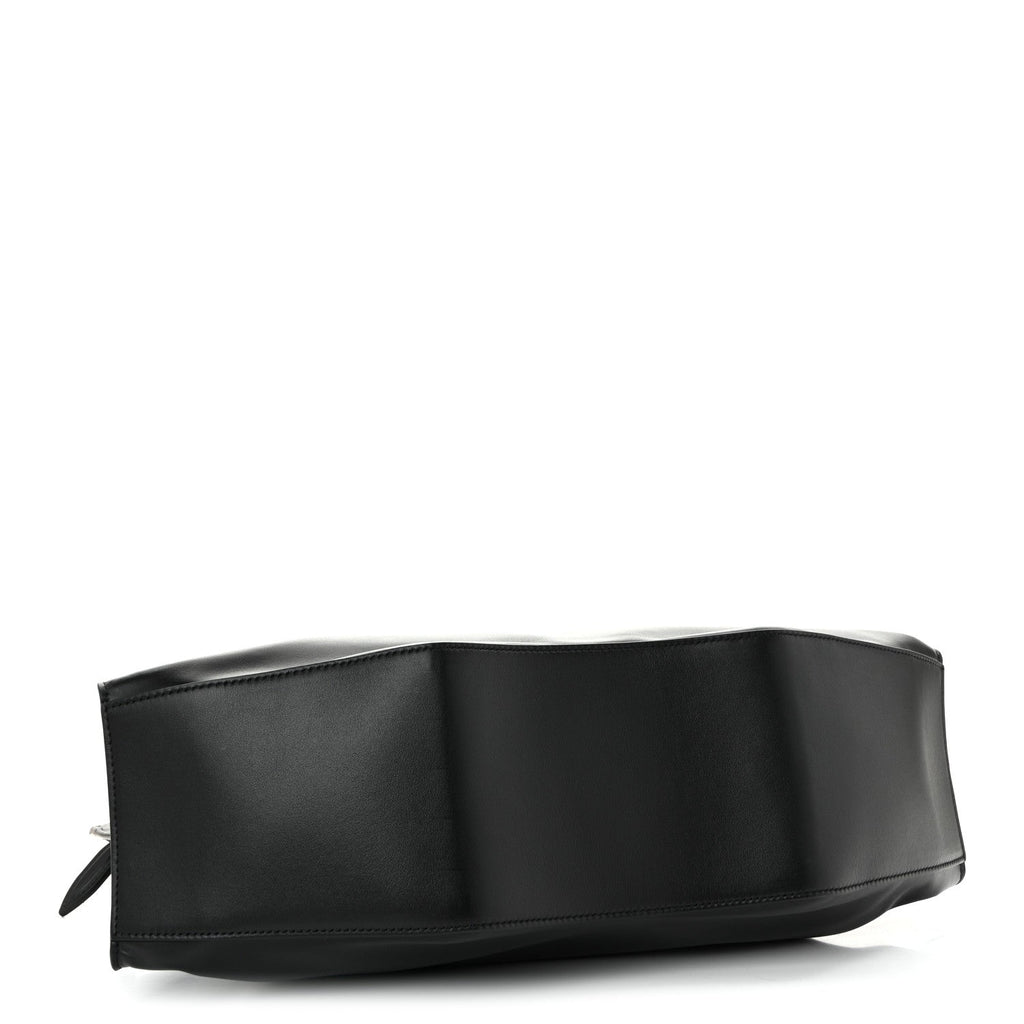 Calfskin The Manta Bag Black