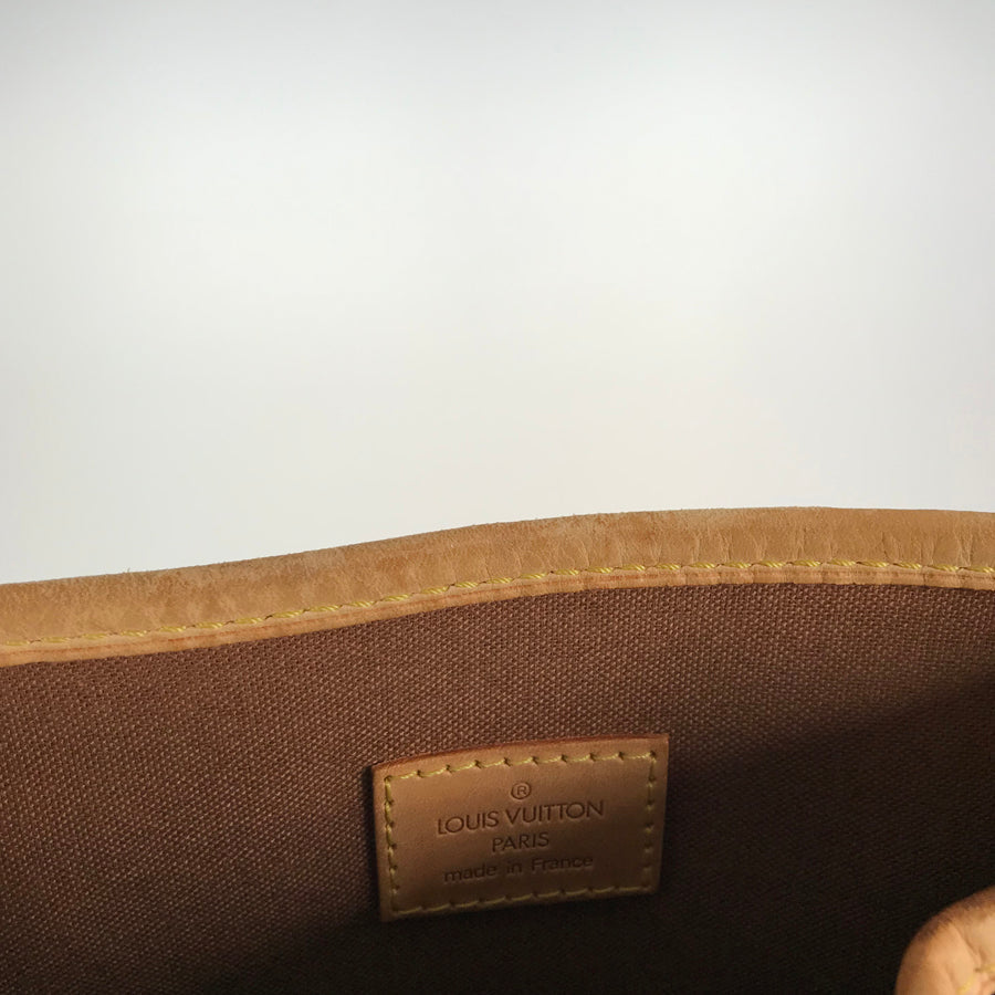 LOUIS VUITTON Monogram Batignolles M51156 Hand bag