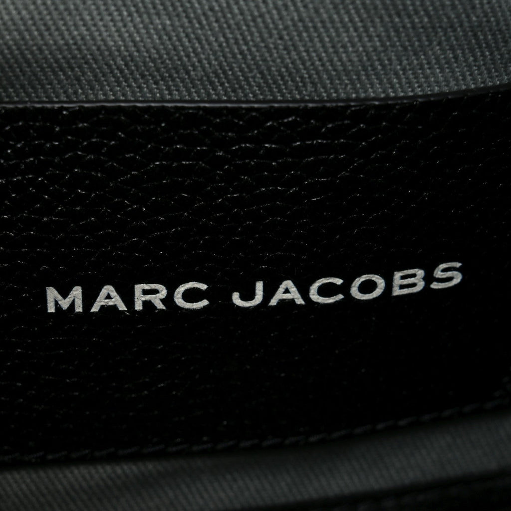 Grained Calfskin Medium The Tote Bag Black