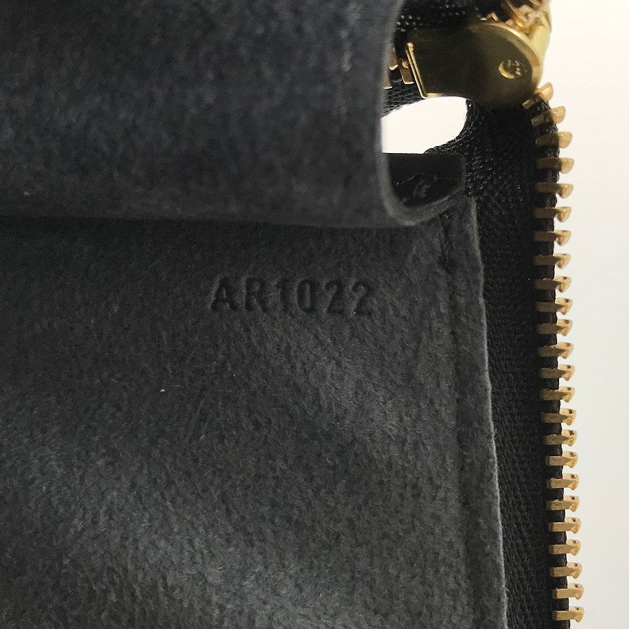 LOUIS VUITTON Epi Pochette Accessoires M52982 Pouch
