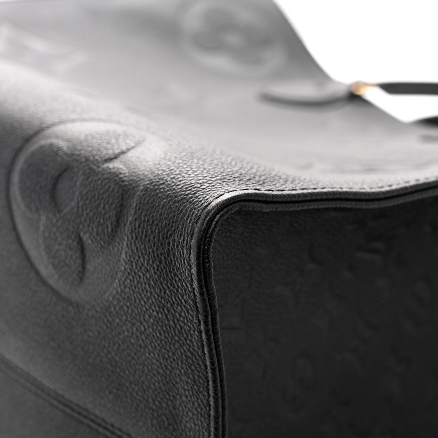 Empreinte Monogram Giant Onthego GM Black