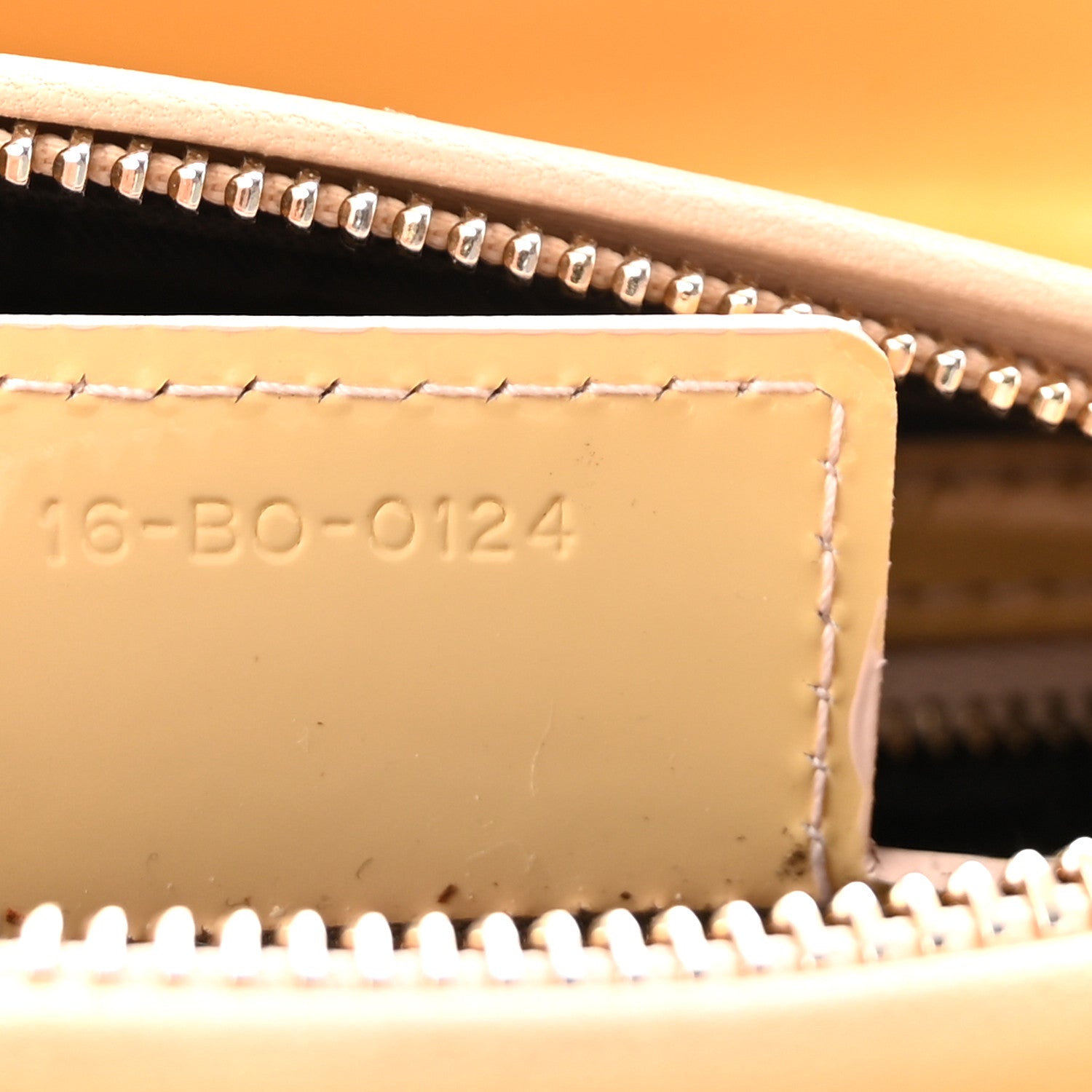 Patent Cannage Medium Lady Dior Beige