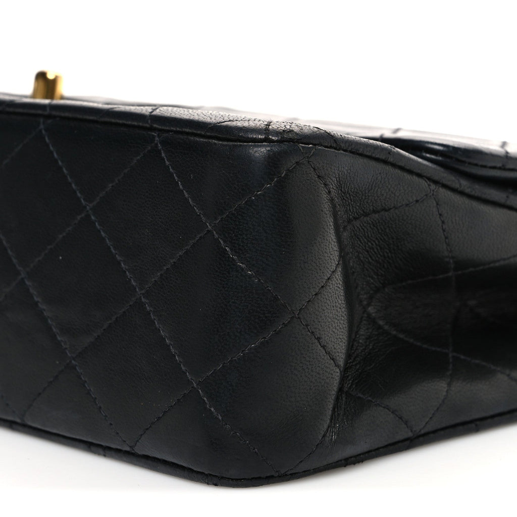 Lambskin Quilted Medium Double Flap Black