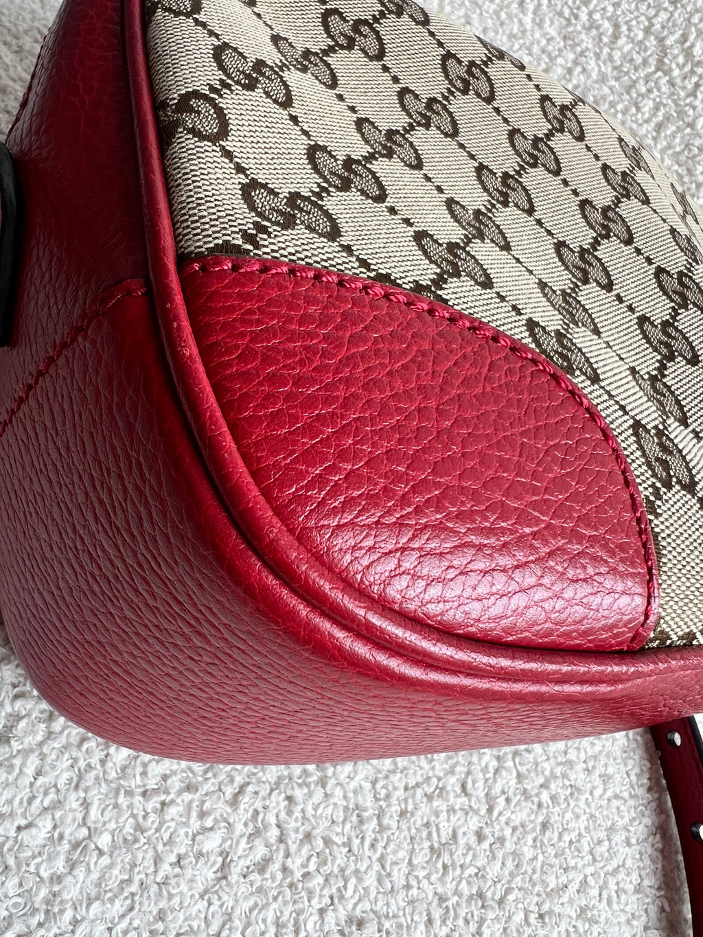 Gucci Bree GG Canvas Red Small Messenger Bag