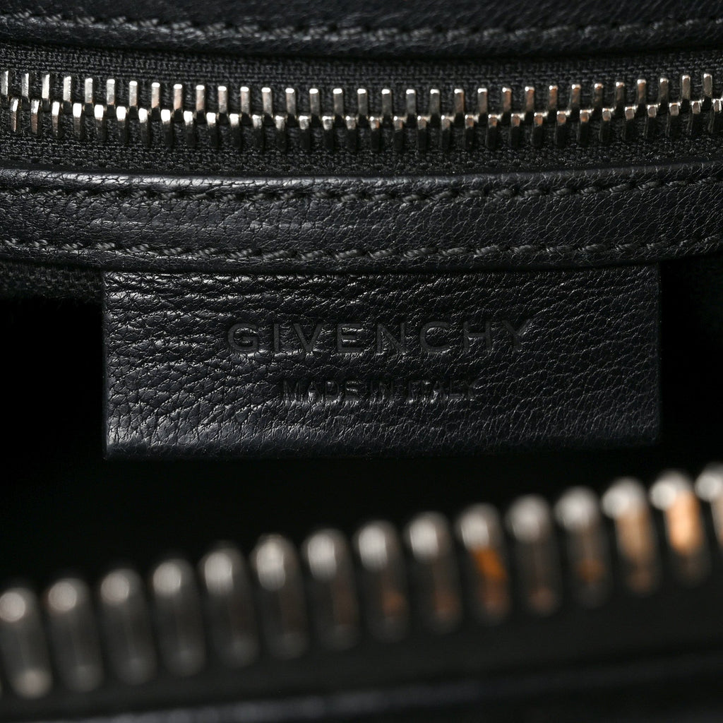 Sugar Goatskin Small Antigona Black