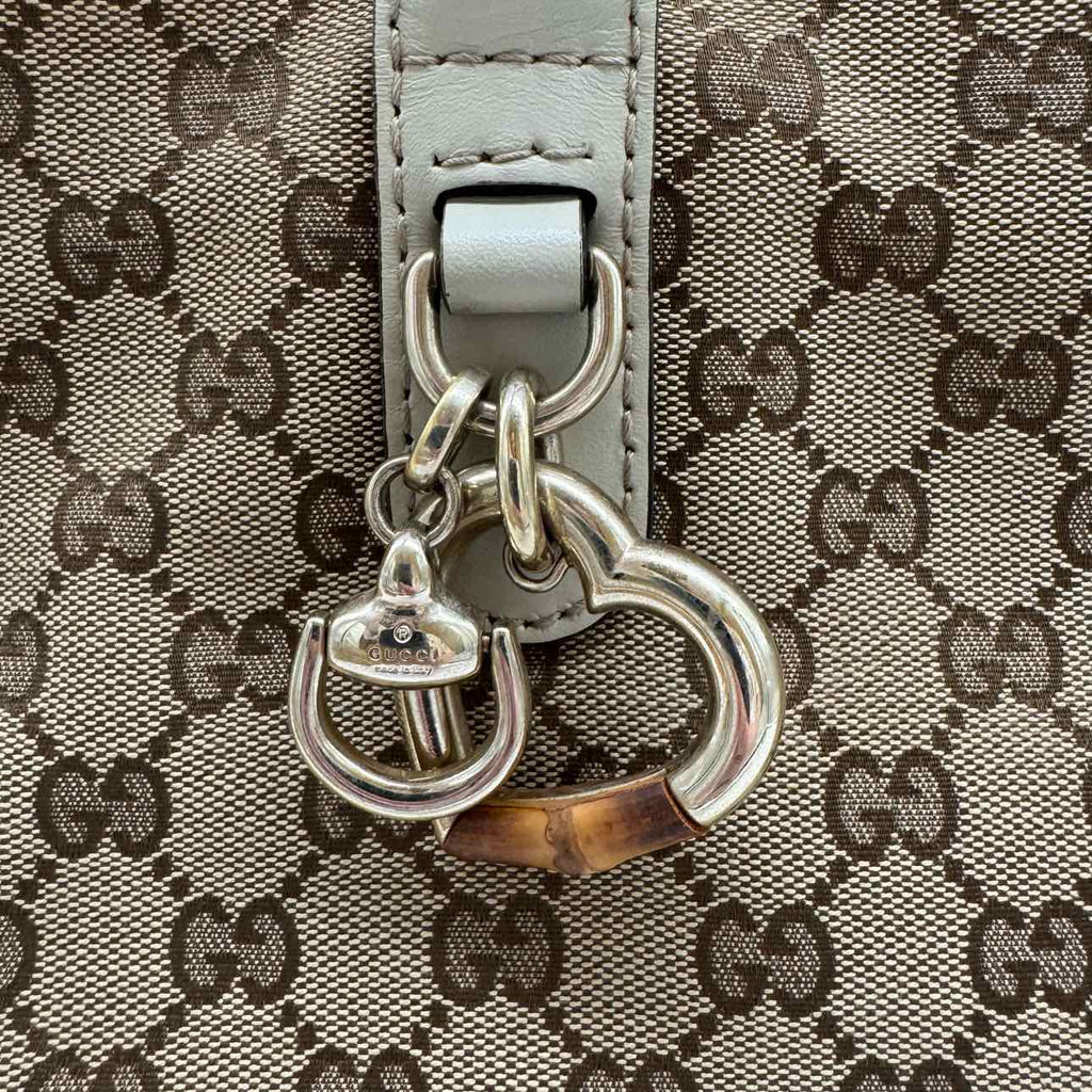 GUCCI Canvas Heart Bit Tote Beige