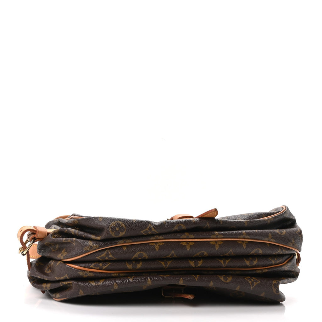 Monogram Saumur 35
