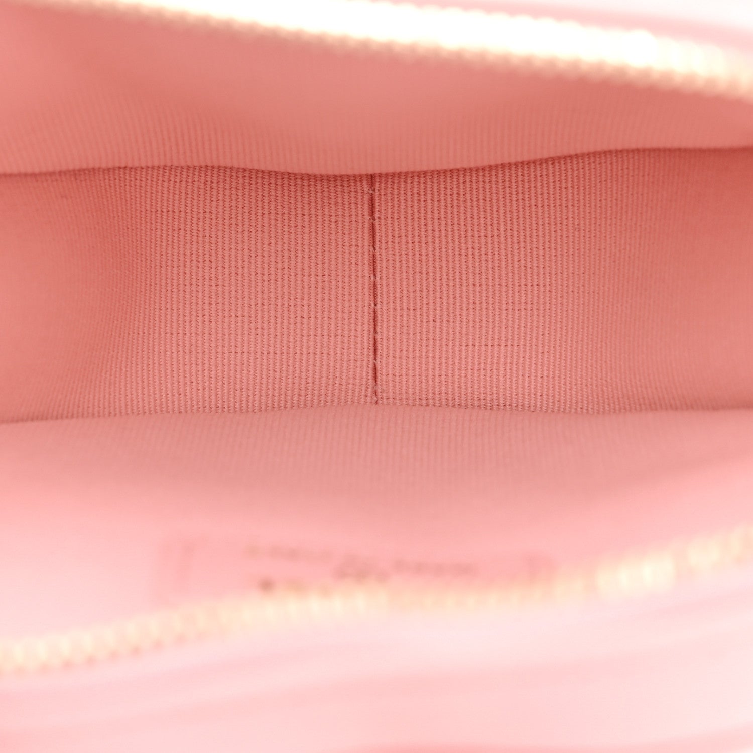 Lambskin Quilted CC In Love Heart Clutch With Chain Light Pink