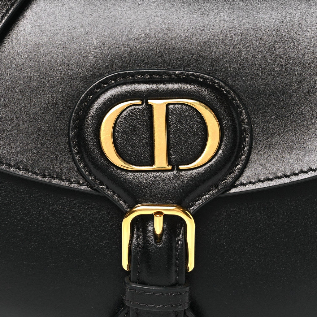 Box Calfskin Small Bobby Flap Black