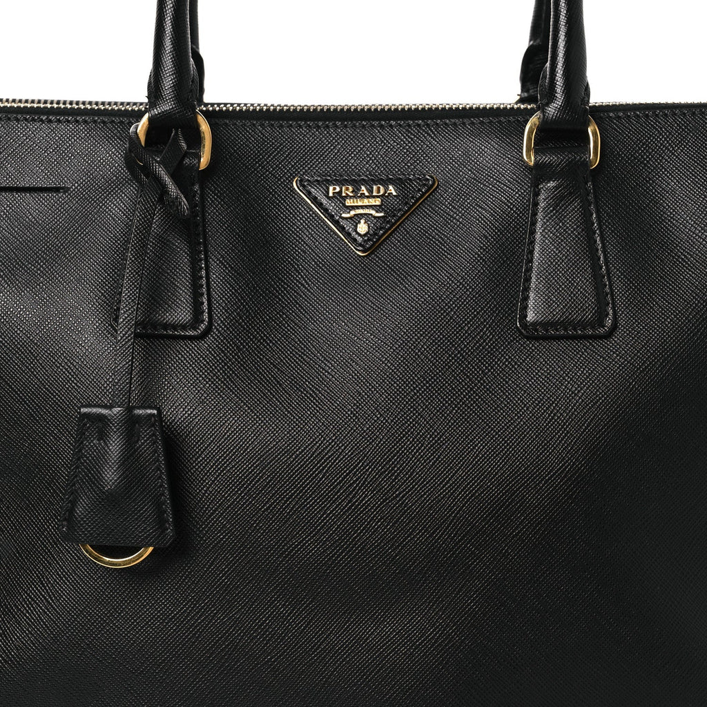 Saffiano Large Galleria Double Zip Tote Black
