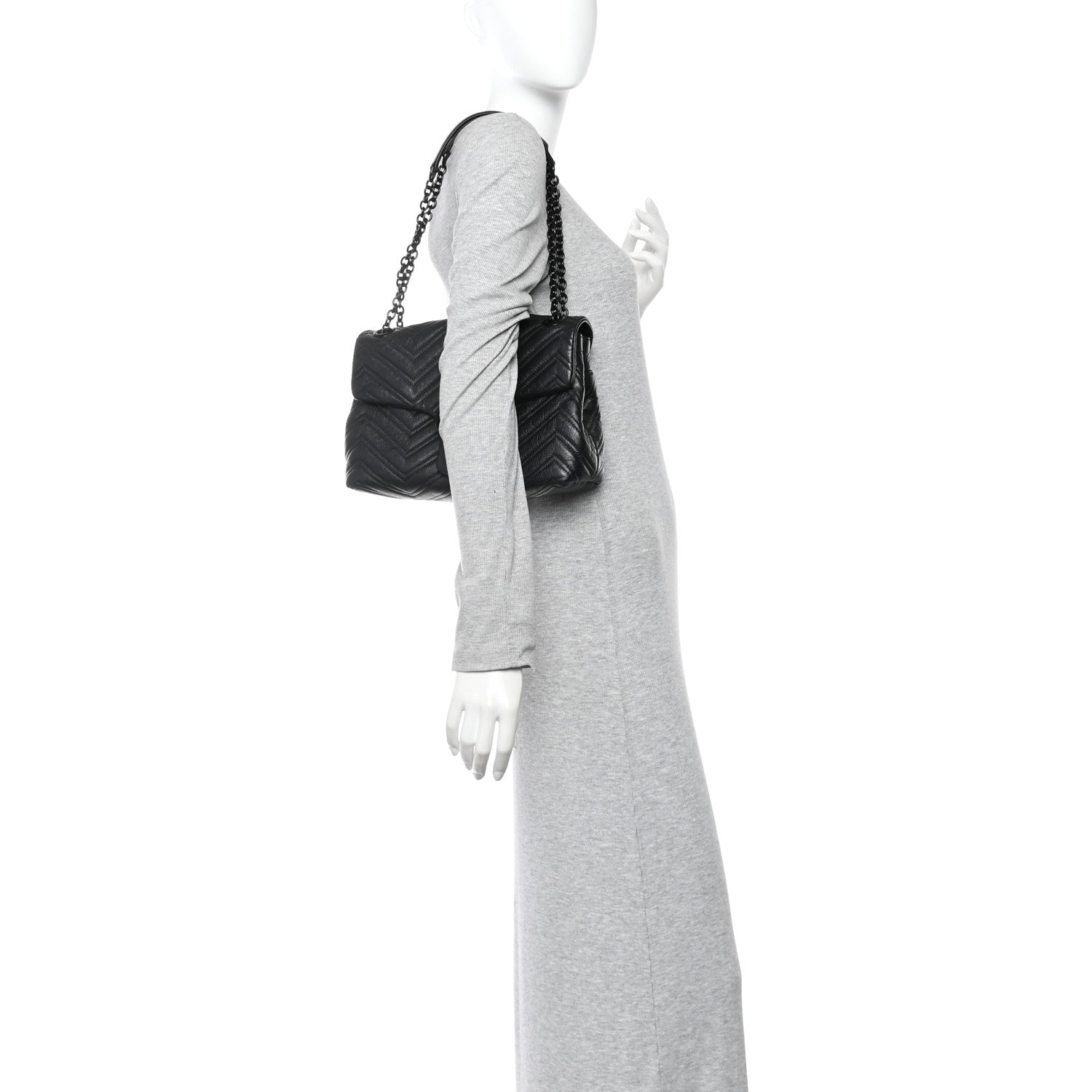 Soft Calfskin Matelasse Medium GG Marmont Shoulder Bag Black