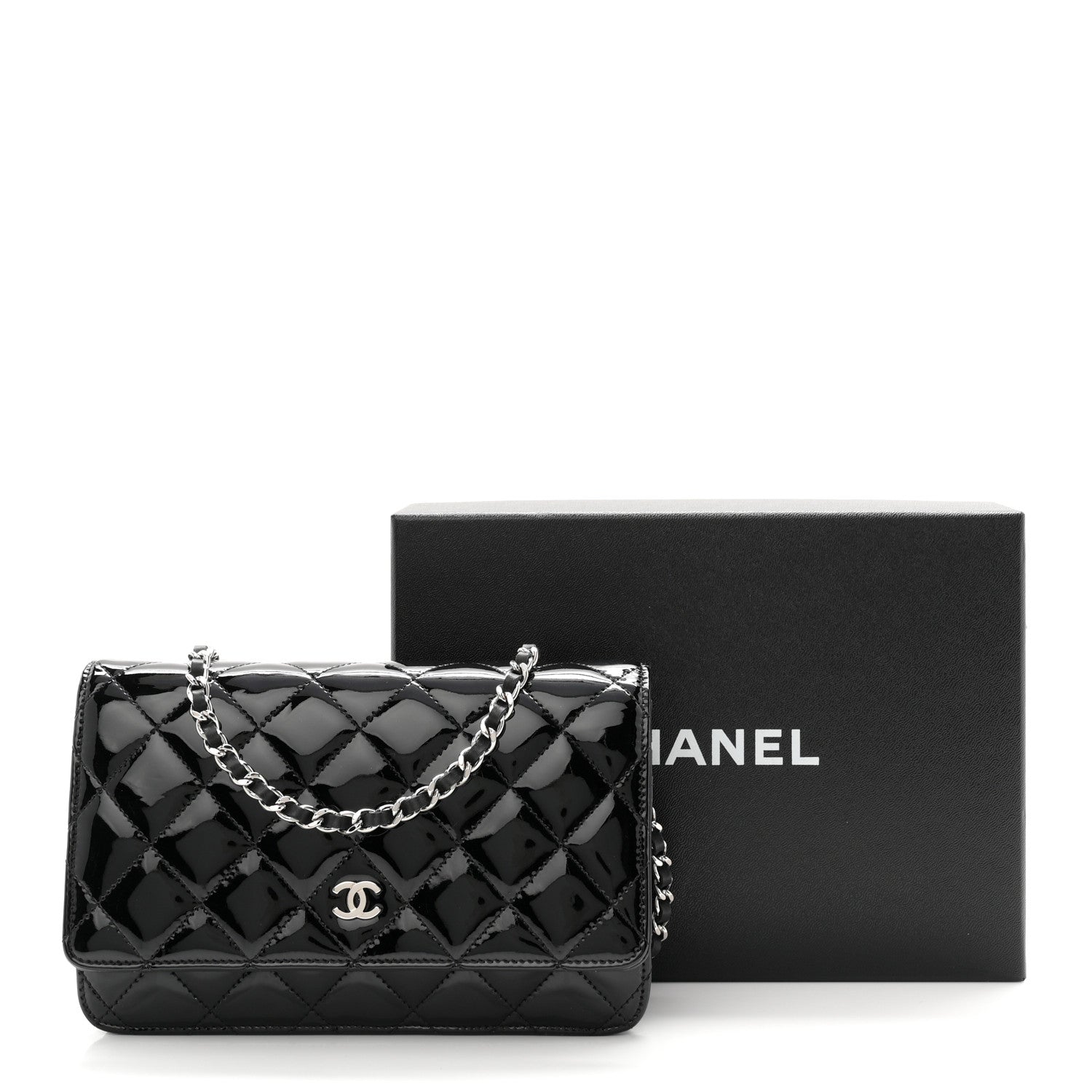 Patent Quilted Wallet On Chain WOC Black