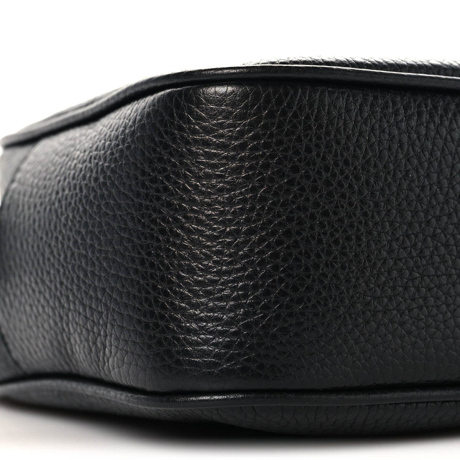 Pebbled Calfskin Small Soho Disco Bag Black
