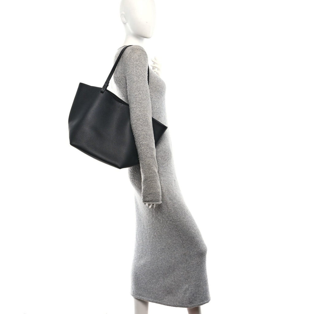 Grained Calfskin Park Tote Three Black