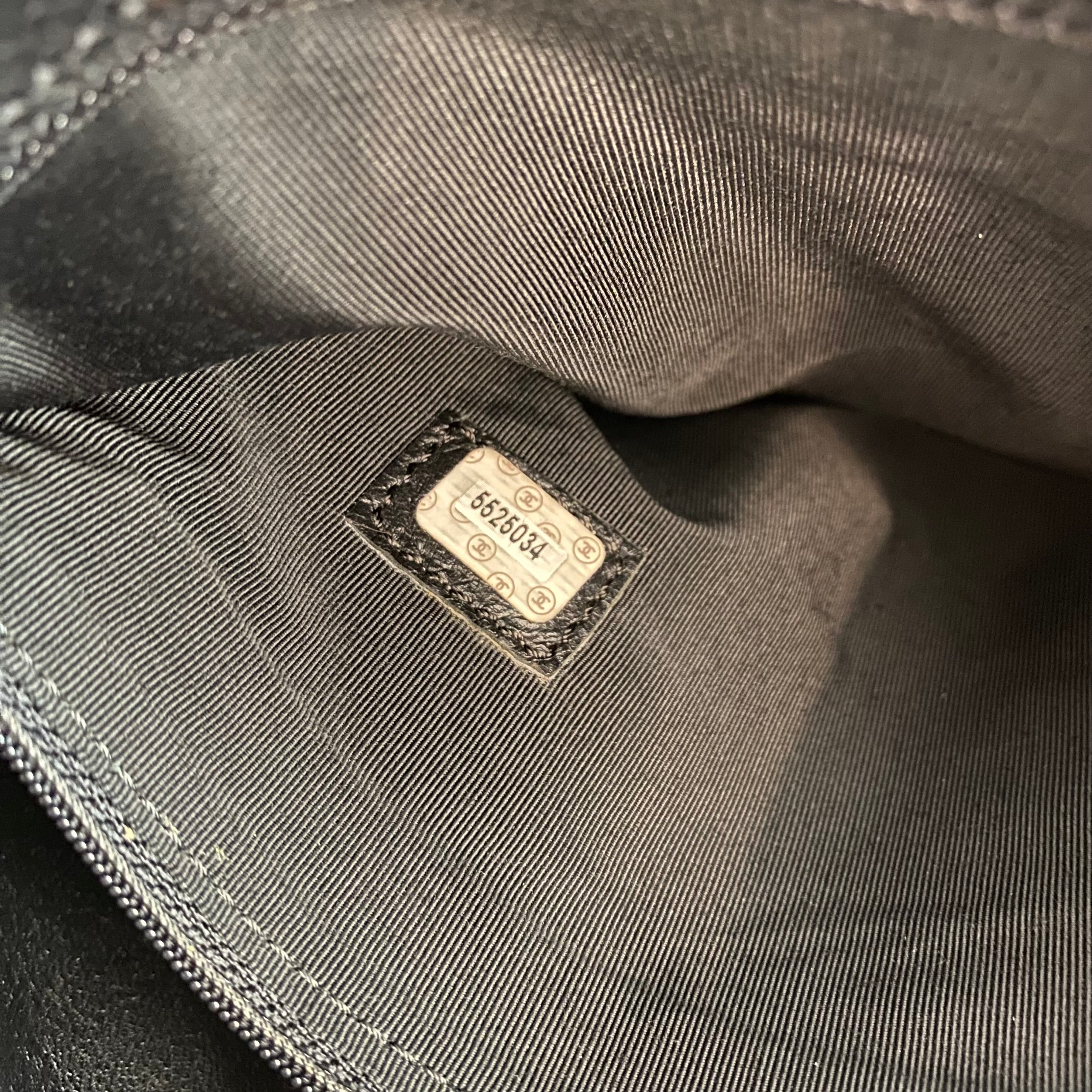 CHANEL Logo Caviar Black Leather Tote Shoulder Bag