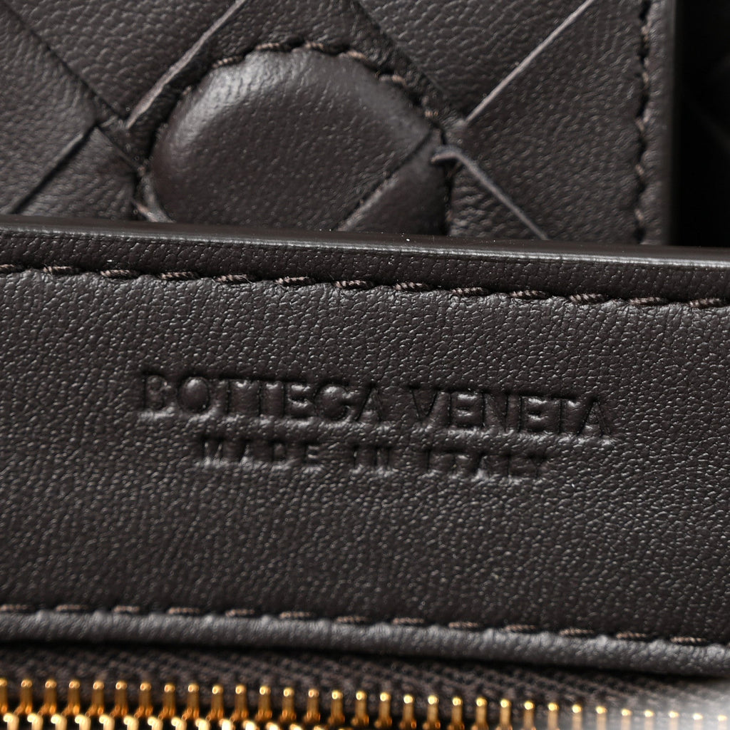 Nappa Intrecciato Small Andiamo Shoulder Bag Fondant