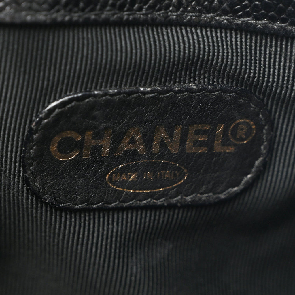 Caviar CC Drawstring Shoulder Bag Black
