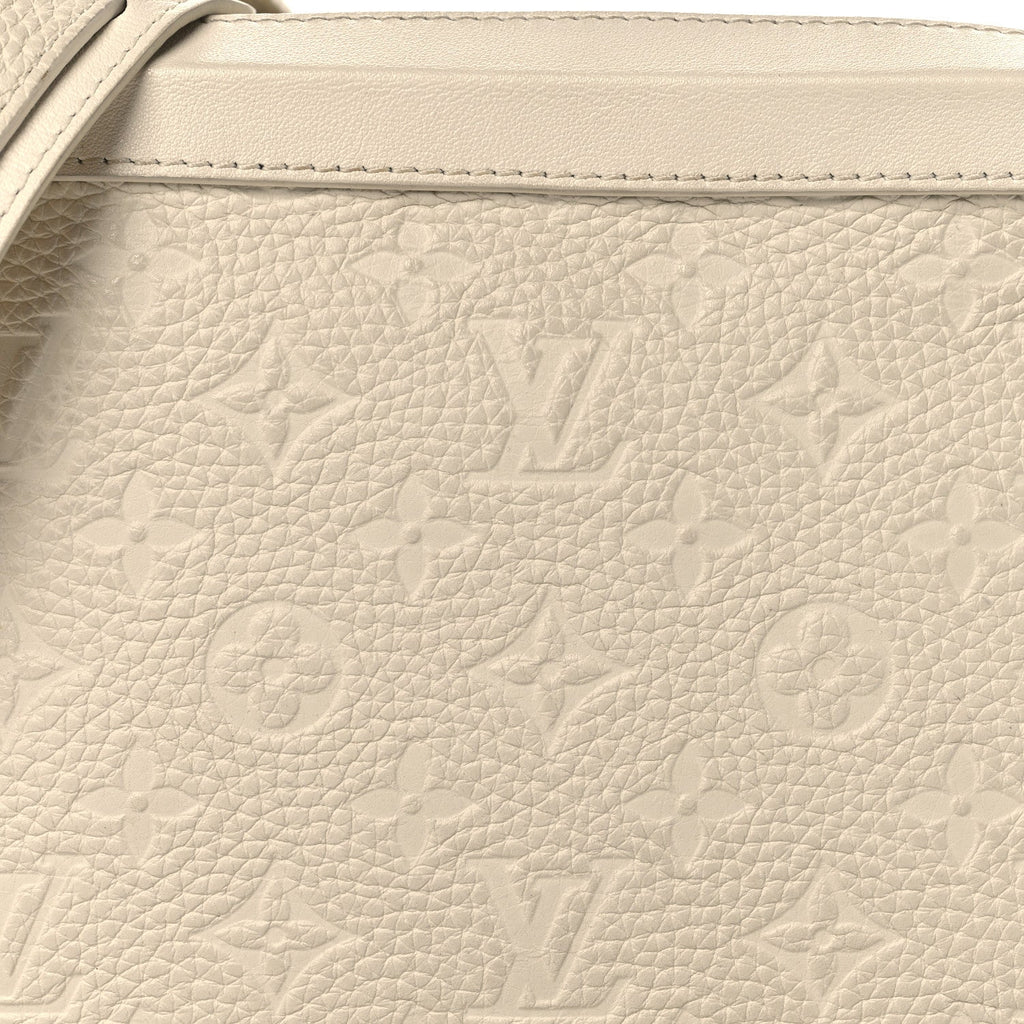 Taurillon Monogram Solar Ray Soft Trunk Powder White