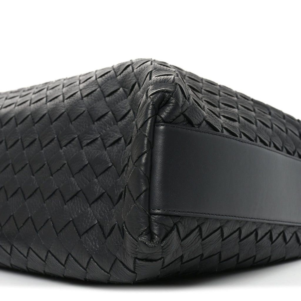 Deerskin Intrecciato Medium Traveler Hobo Black