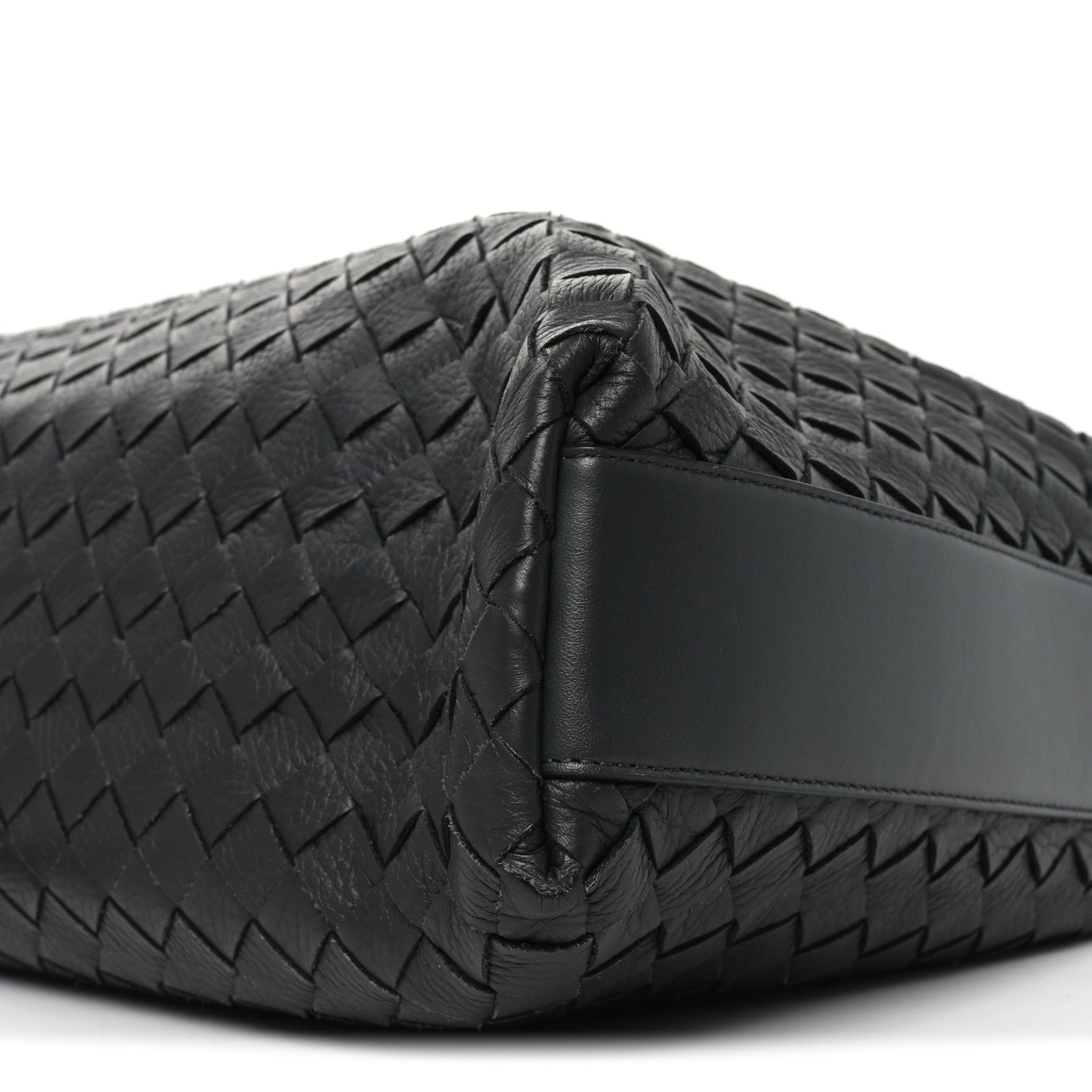 Deerskin Intrecciato Medium Traveler Hobo Black