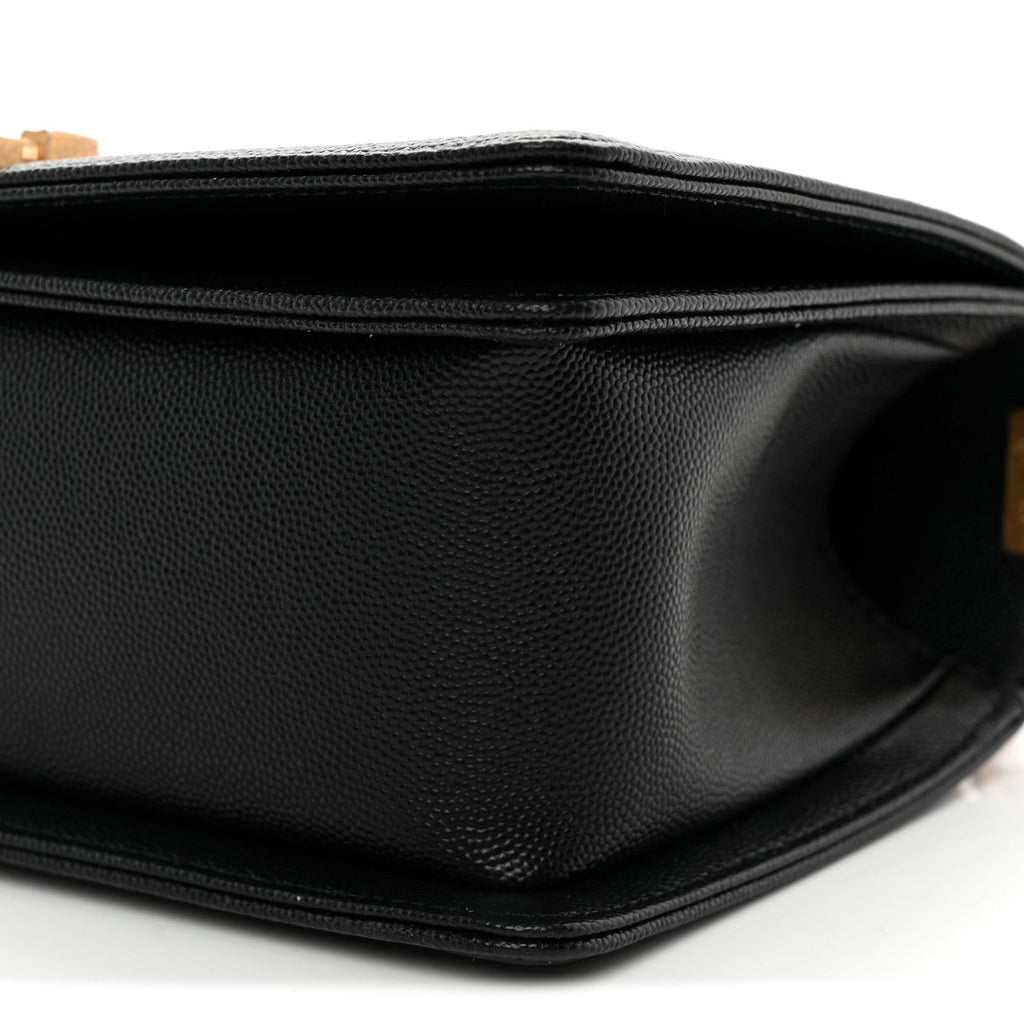 Caviar Quilted Medium Boy Flap Black