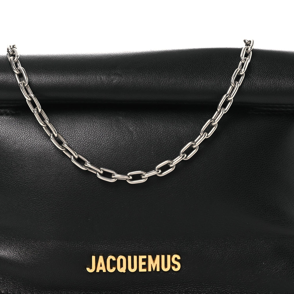 Smooth Calfskin La Pochette Rond Carre Black