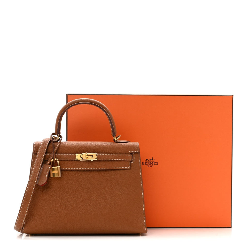Togo Horseshoe Kelly Sellier 25 Gold Capucine