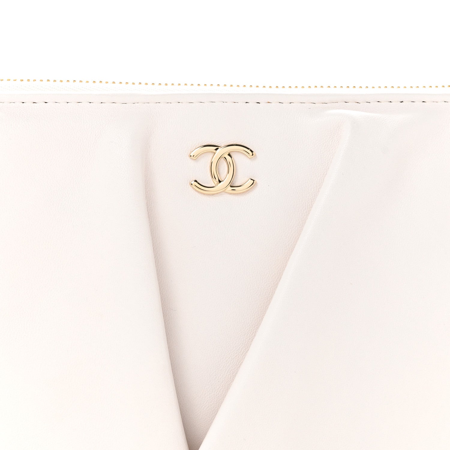 Lambskin Quilted Wave Clutch White