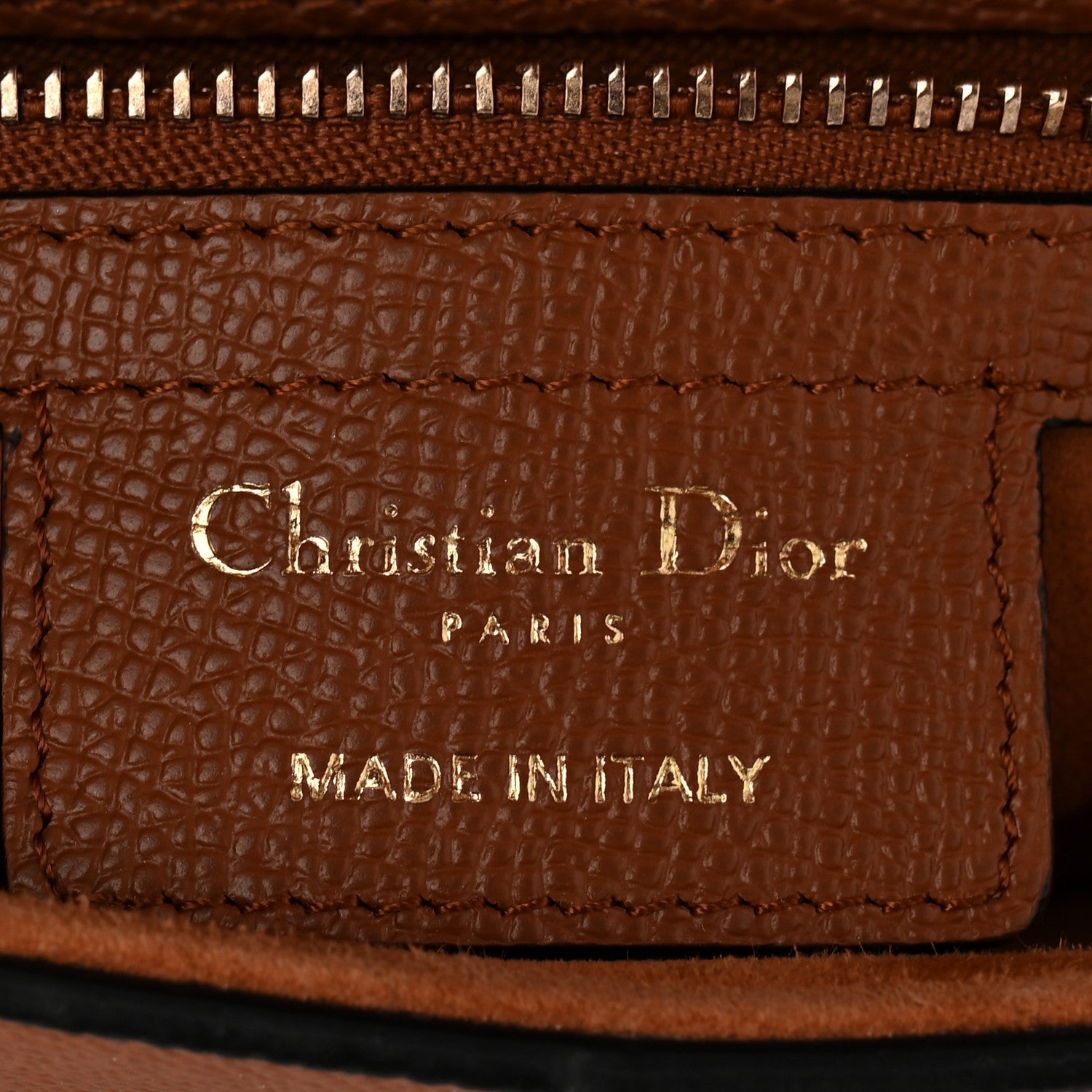 Grained Calfskin Saddle Bag Camello