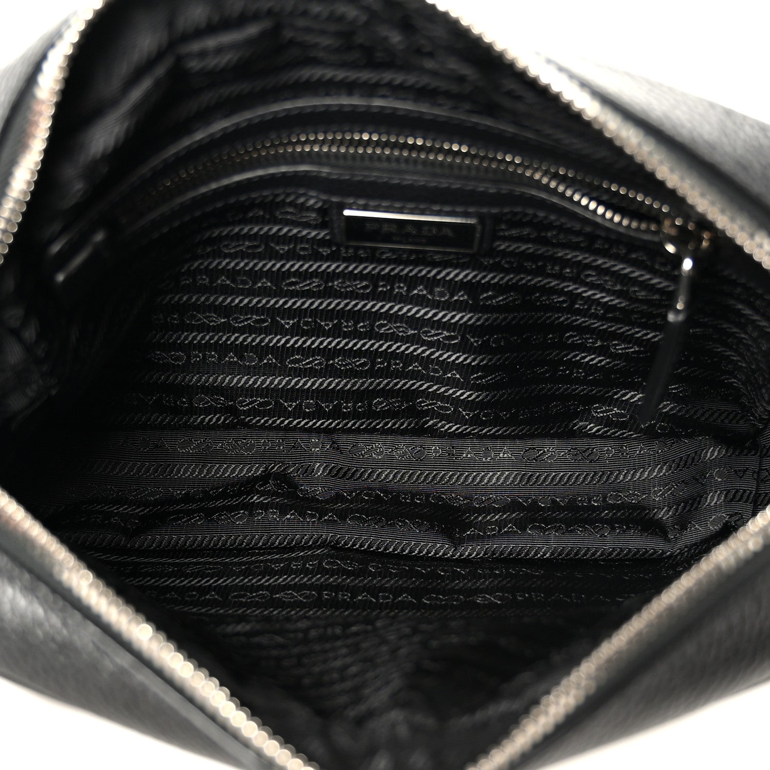 Vitello Daino Zip Shoulder Bag Black