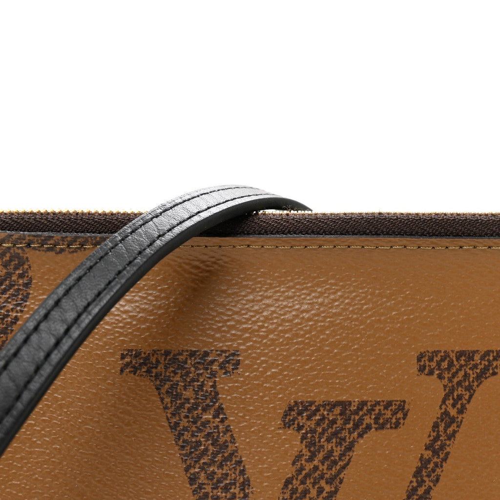Reverse Monogram Giant Double Zip Pochette