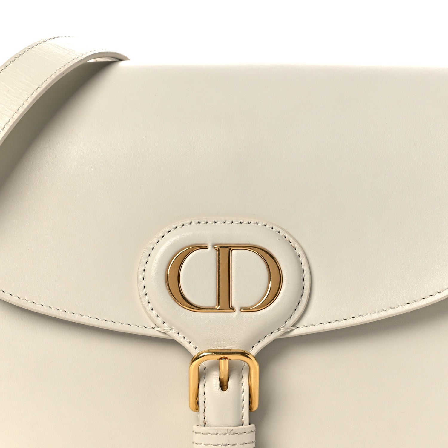 Box Calfskin Medium Bobby Flap Latte