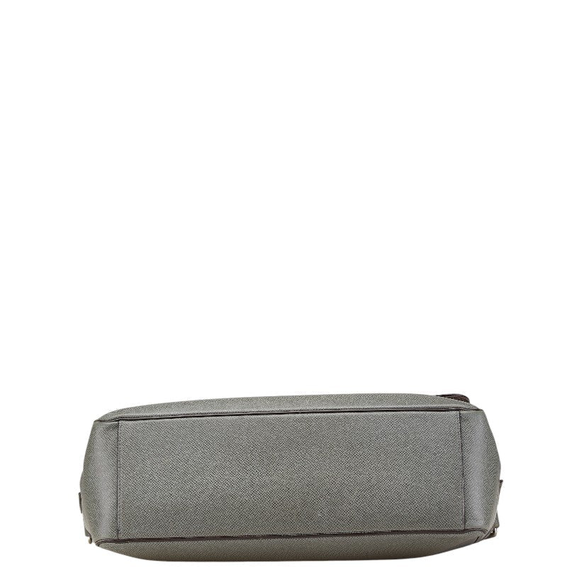 Louis Vuitton Roman GM Taiga shoulder bag
