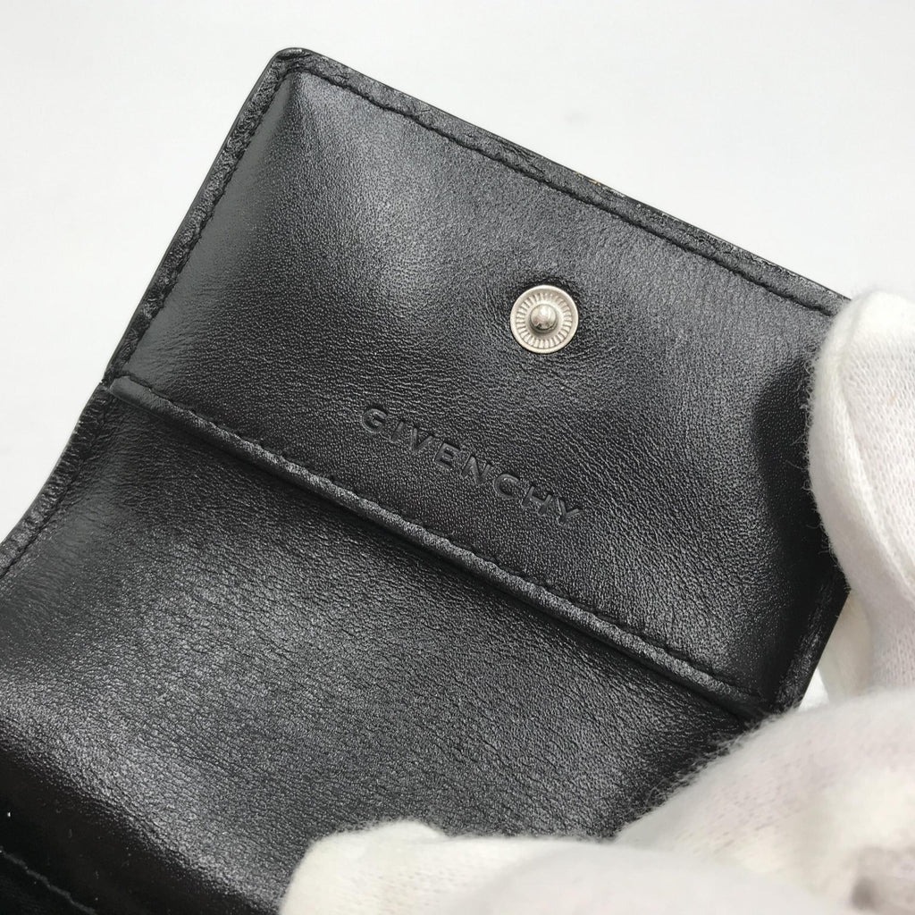 Givenchy Trifold Compact Women's Wallet ( )