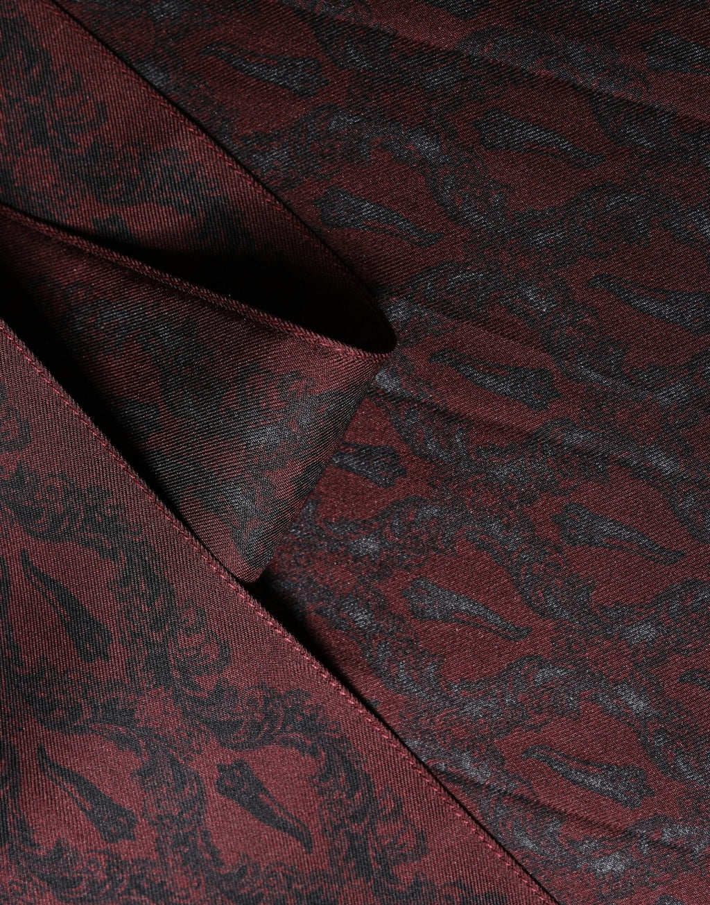 Dolce & Gabbana Burgundy Black Silk Paisley Foulard 135cm X 22cm  Men's Scarf