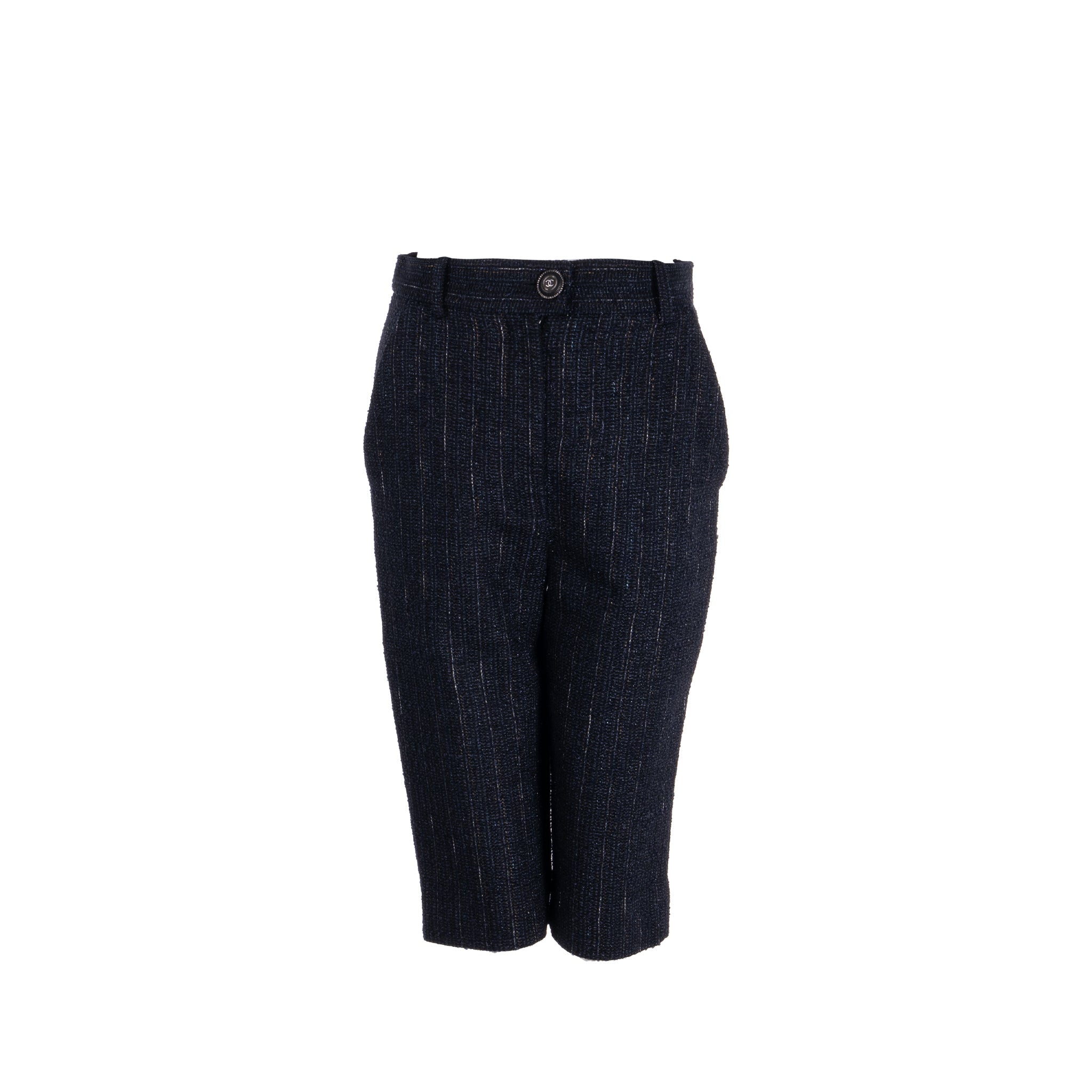 Chanel size 36 Knee-length shorts tweed black