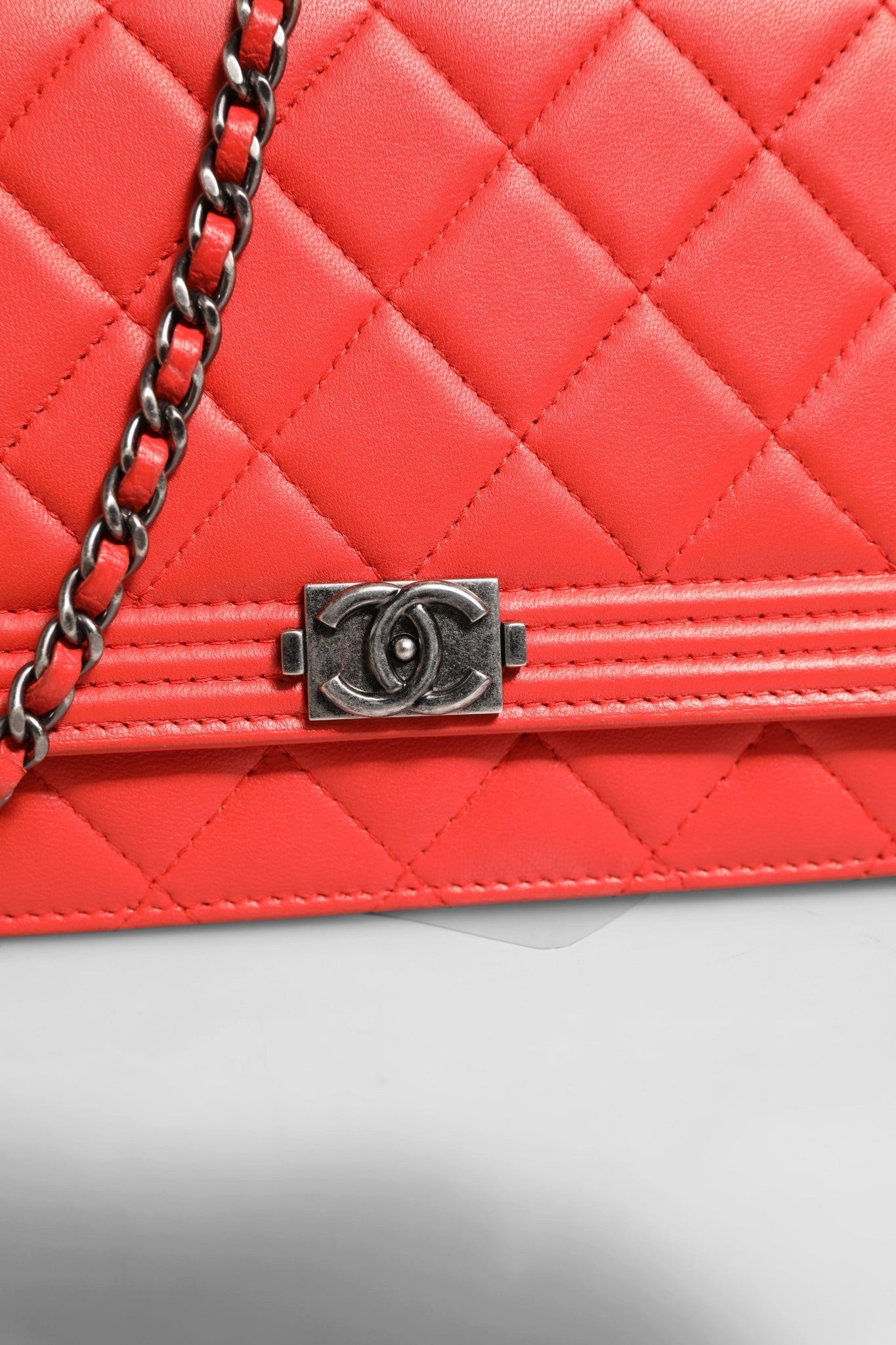 Chanel Chanel Boy Wallet on Chain Red Women's Lambskin ( )