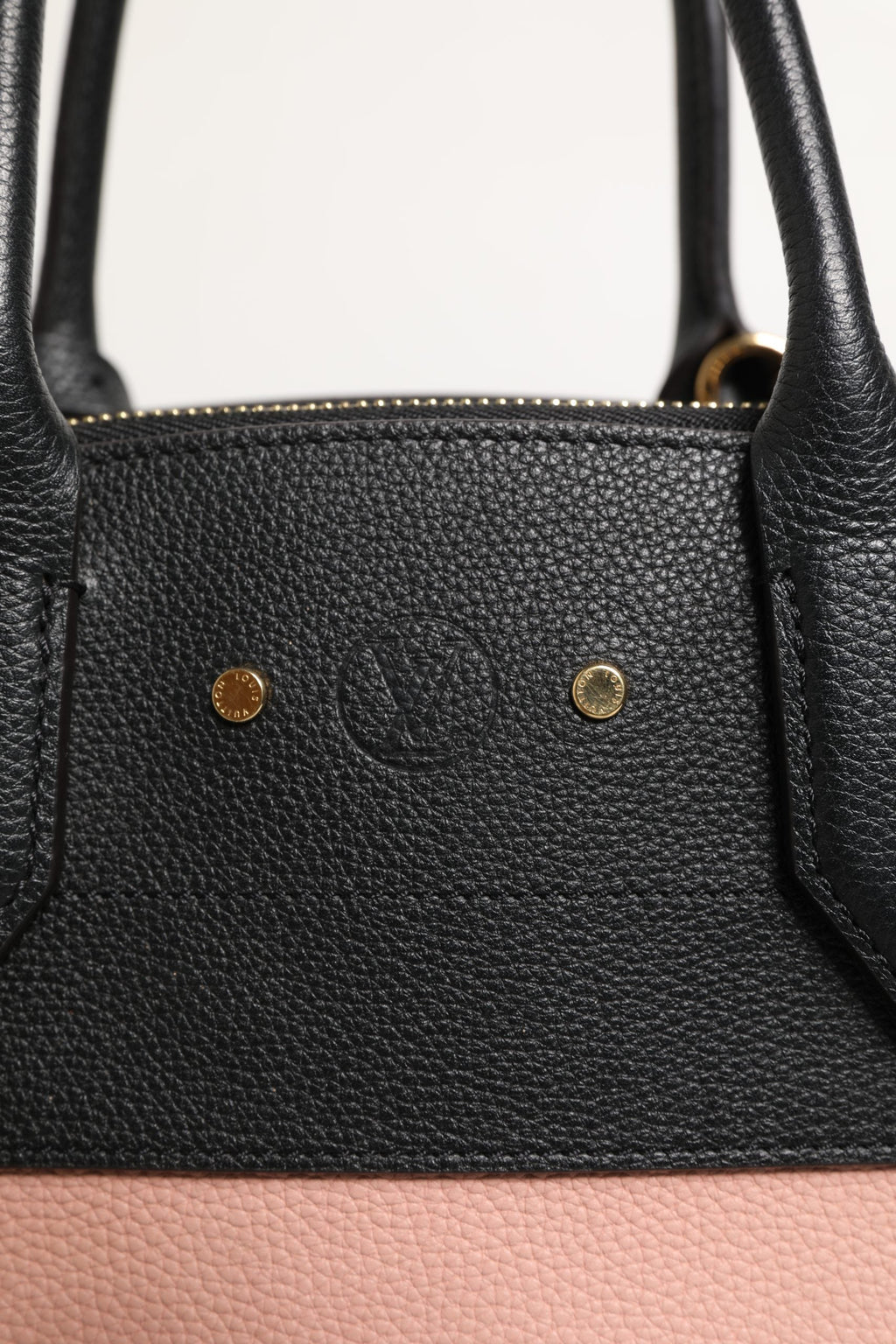 Louis Vuitton Pink and Black Leather City Steamer Leather Women's Handbag ( )
